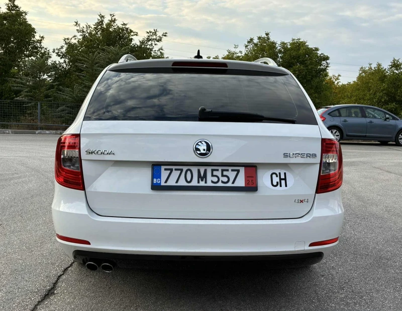 Skoda Superb 2.0 TDI/170/4X4, снимка 6 - Автомобили и джипове - 52568196