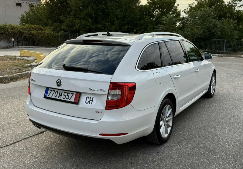 Skoda Superb 2.0 TDI/170/4X4, снимка 8 - Автомобили и джипове - 52568196
