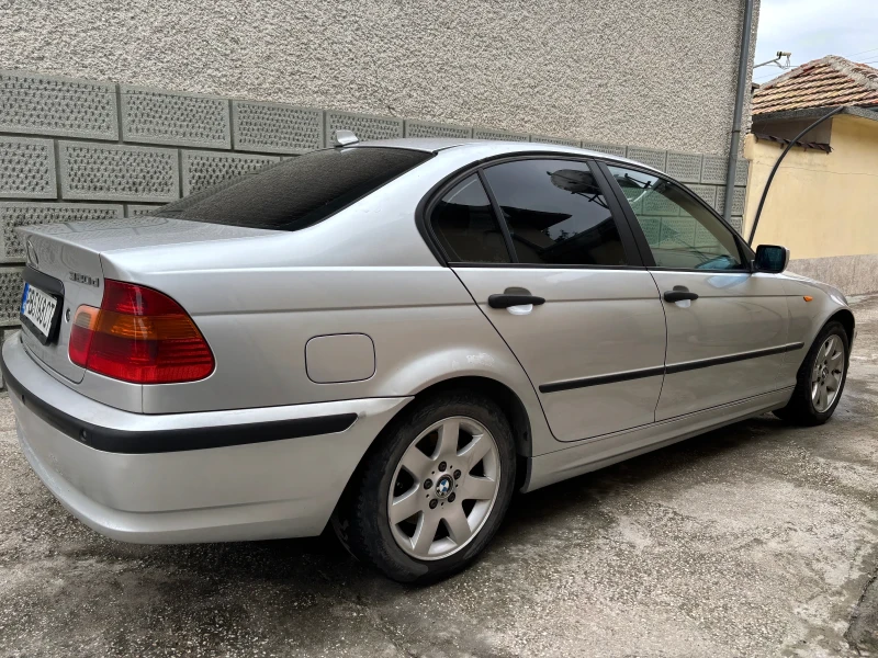 BMW 320, снимка 5 - Автомобили и джипове - 52076960