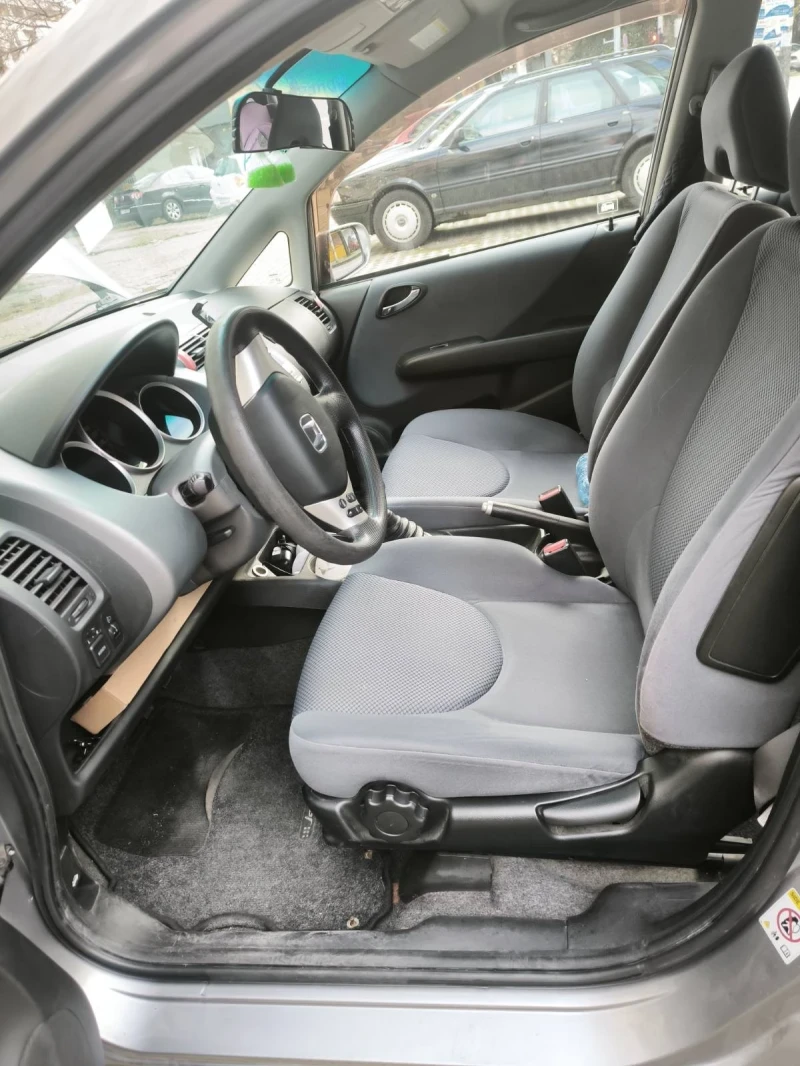 Honda Jazz 1.3 idsl, снимка 6 - Автомобили и джипове - 52905024
