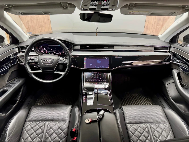 Audi A8 L 50TDI 3xS line 1-ви СОБСТВЕНИК, снимка 10 - Автомобили и джипове - 52928369