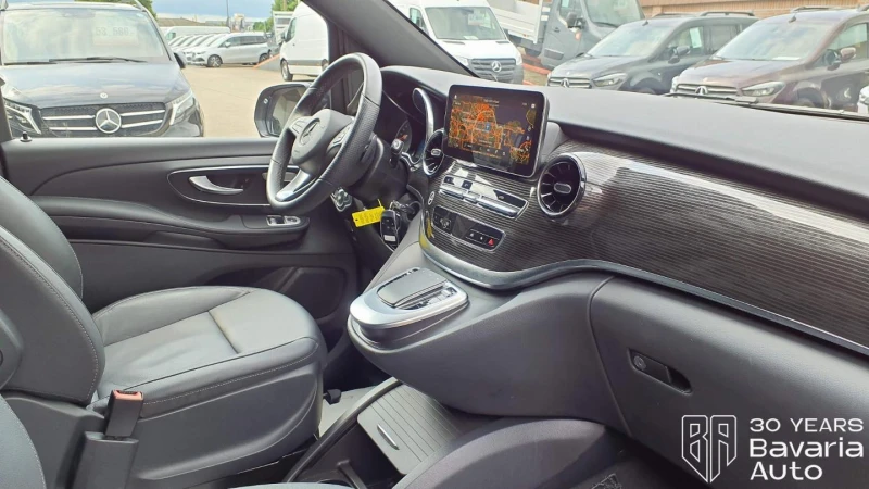 Mercedes-Benz 300 d extralang 4Matic Avantgarde Edition, снимка 7 - Автомобили и джипове - 53170716