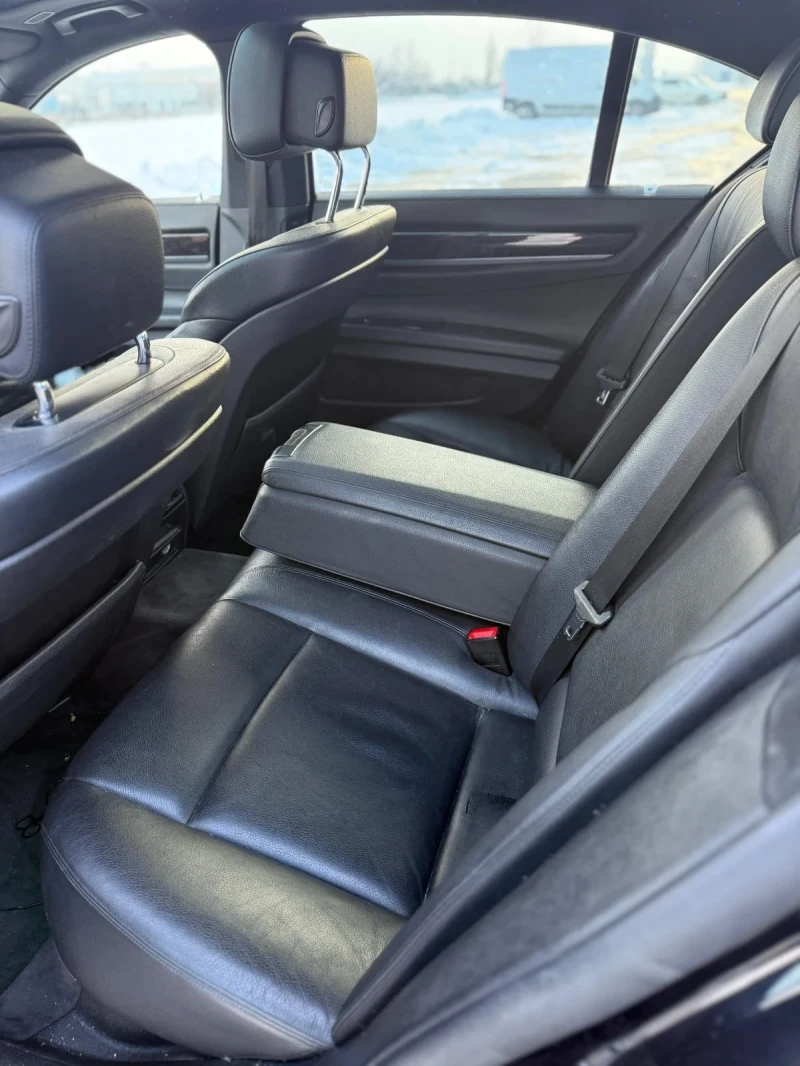 BMW 730 Alpina* 3.0D* Светещ* Таван, снимка 4 - Автомобили и джипове - 53308144