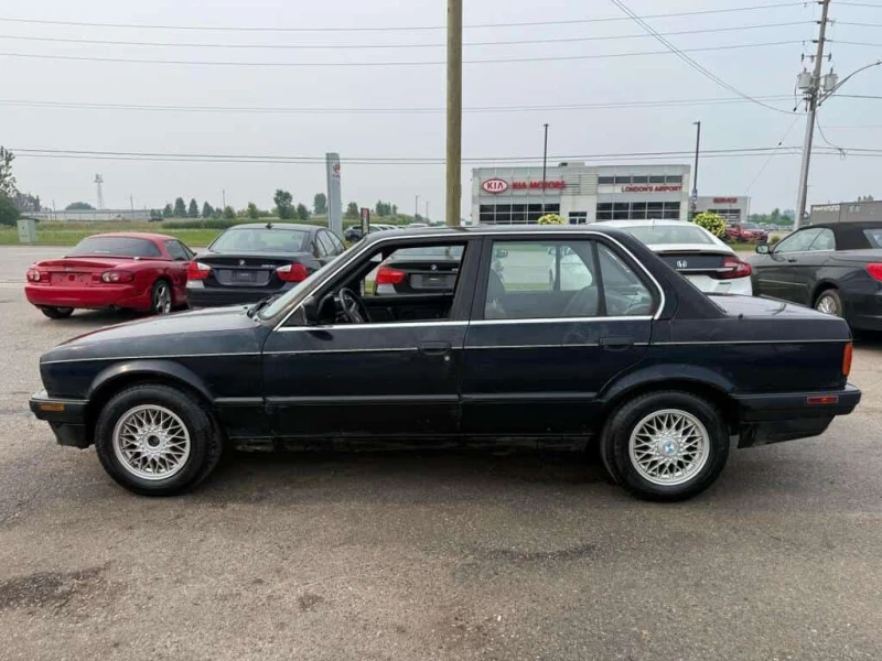BMW 325 * 325i, E30, AUTO, BARN FIND, 139KMS, AS IS SPECIA, снимка 2 - Автомобили и джипове - 53511326
