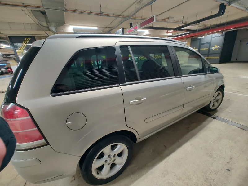 Opel Zafira Метан, снимка 2 - Автомобили и джипове - 53576777