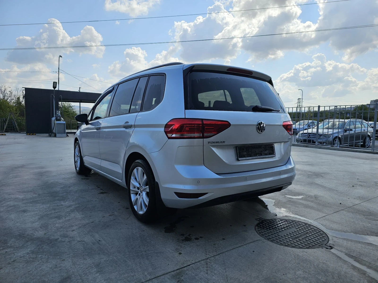 VW Touran 1.6TDI - изображение 7