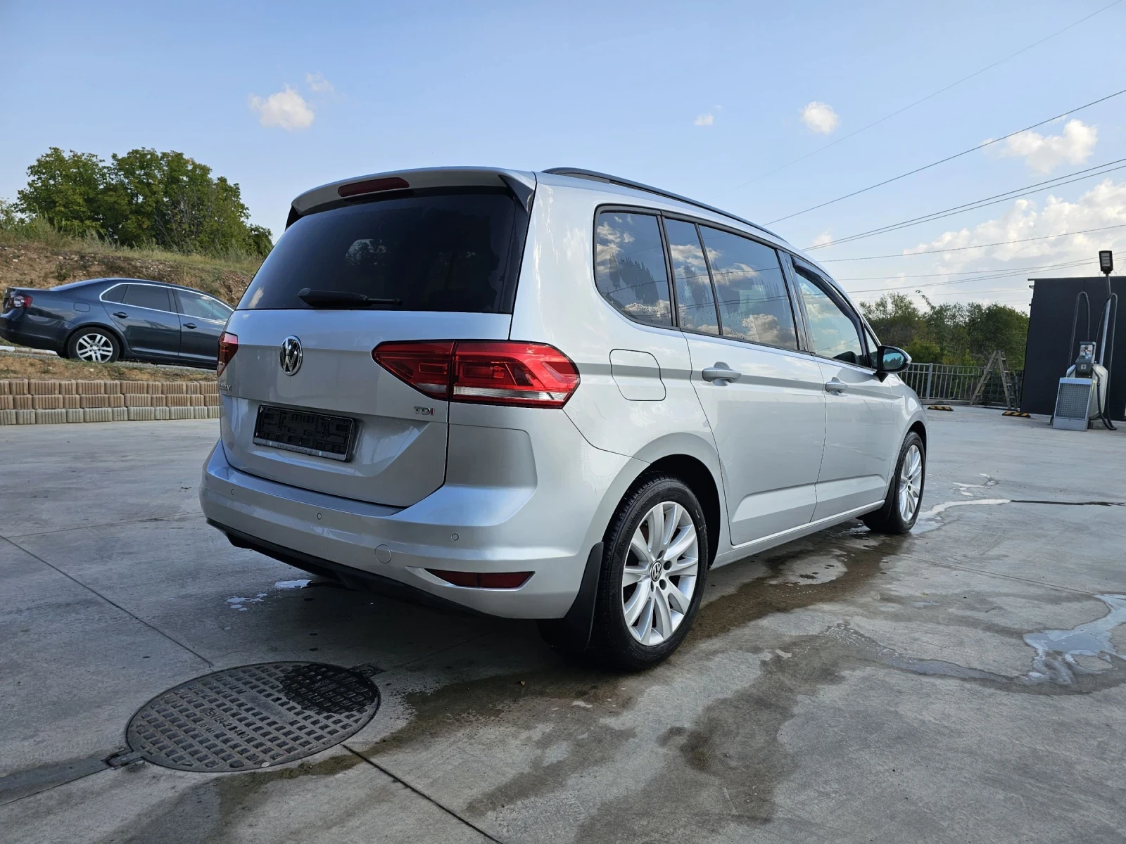 VW Touran 1.6TDI - изображение 5