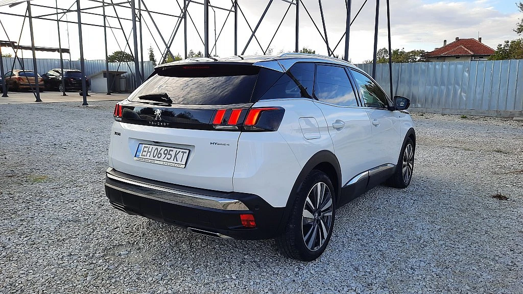 Peugeot 3008 GT+ * * * 4X4* * * Plug in* * * ЛУКС - изображение 4