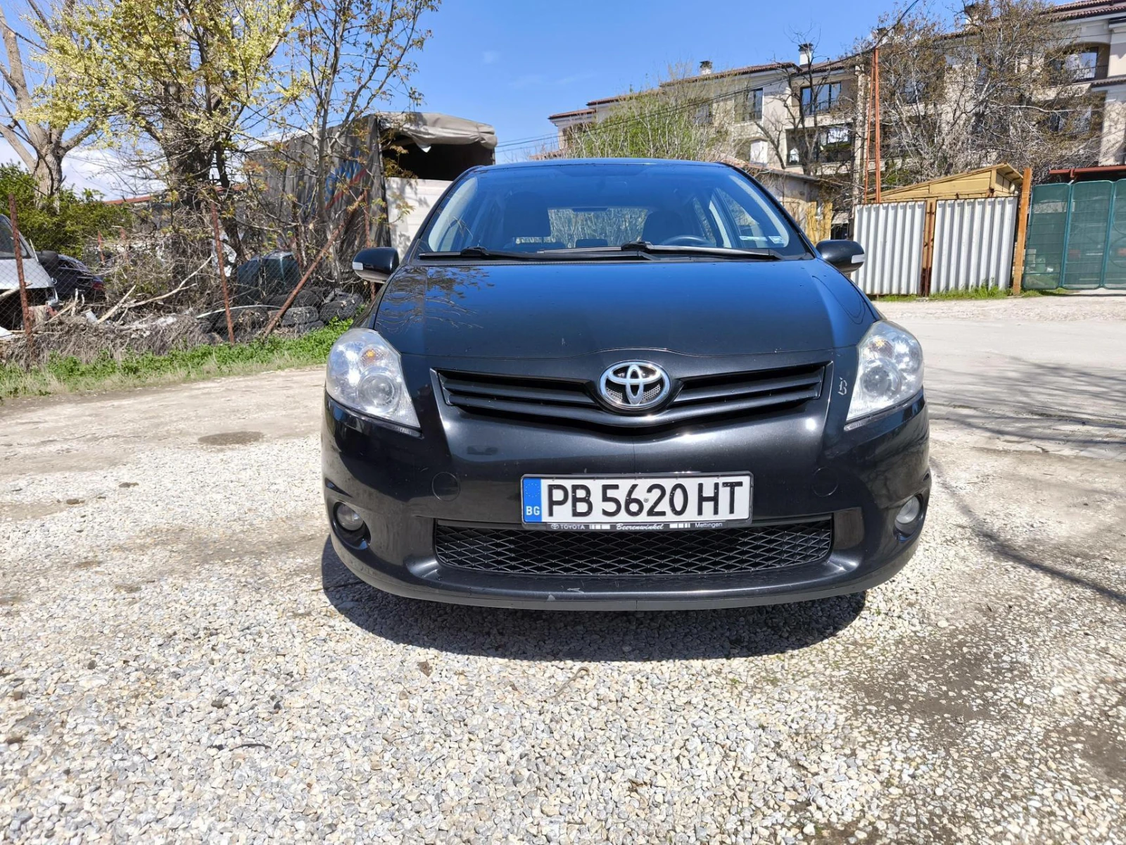Toyota Auris  - изображение 5