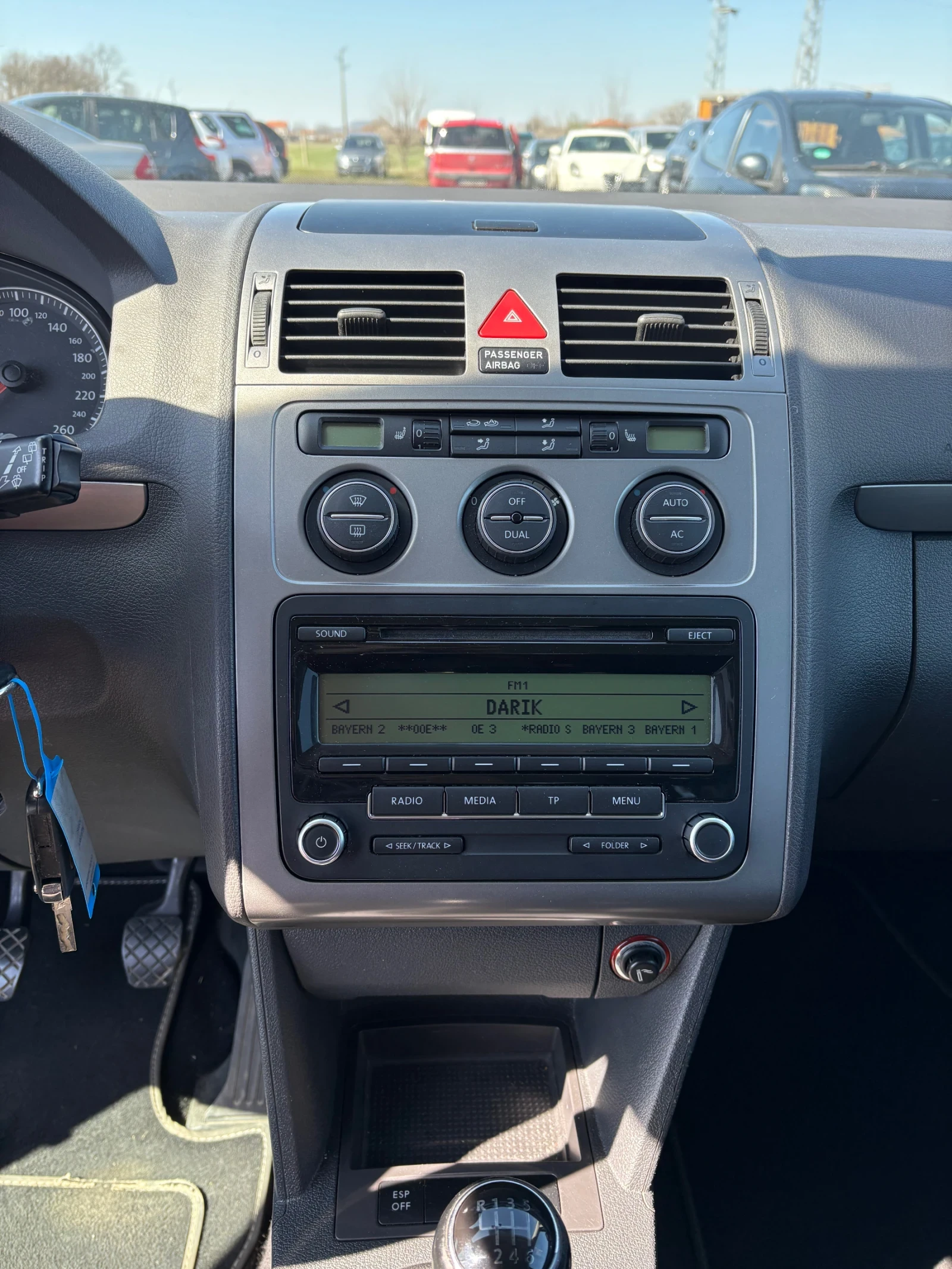 VW Touran 1.9TDI - изображение 8