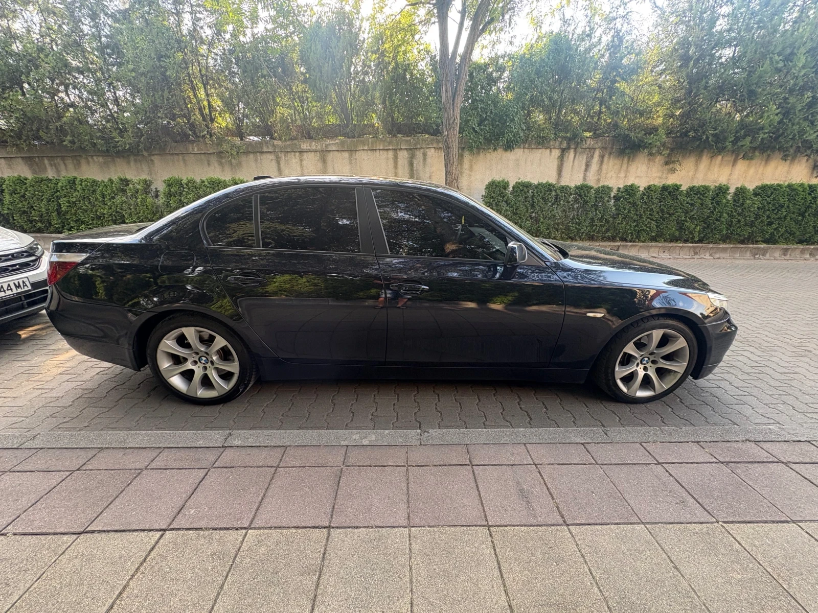 BMW 530 3000 - изображение 2
