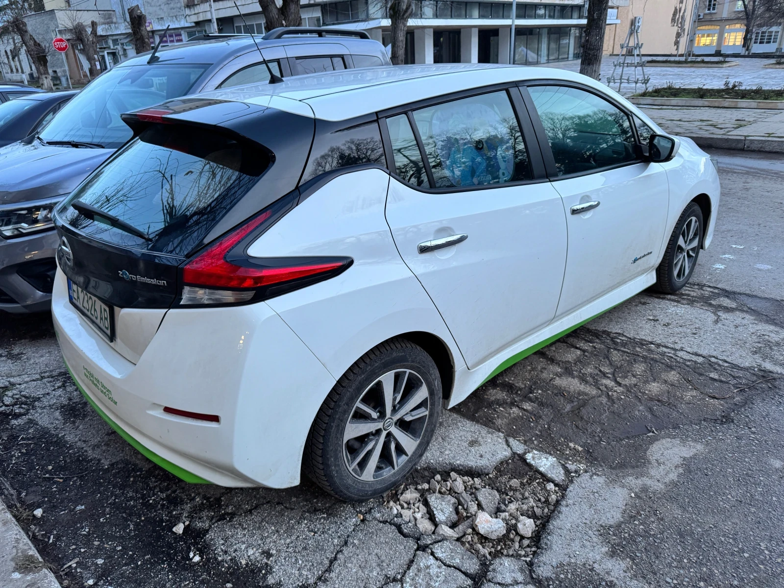Nissan Leaf  40kWh - изображение 3