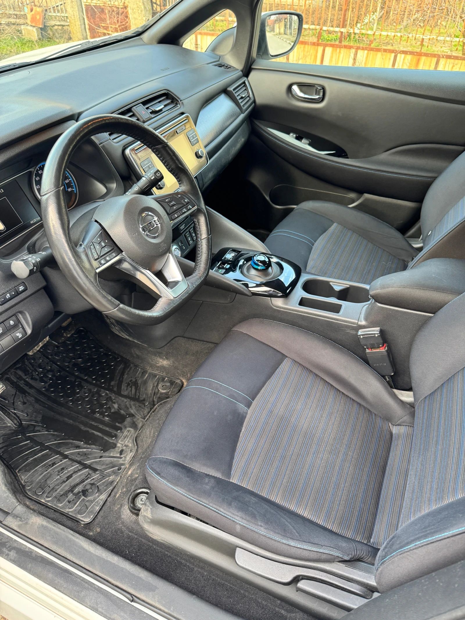 Nissan Leaf  40kWh, снимка 7 - Автомобили и джипове - 53266096