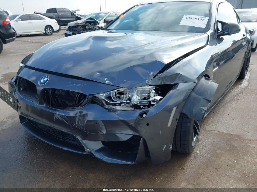 BMW M4 2015 BMW M4 - изображение 3