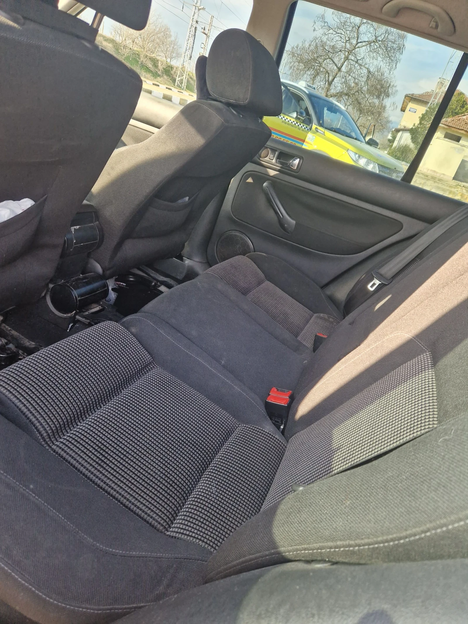 VW Golf, снимка 10 - Автомобили и джипове - 53726214