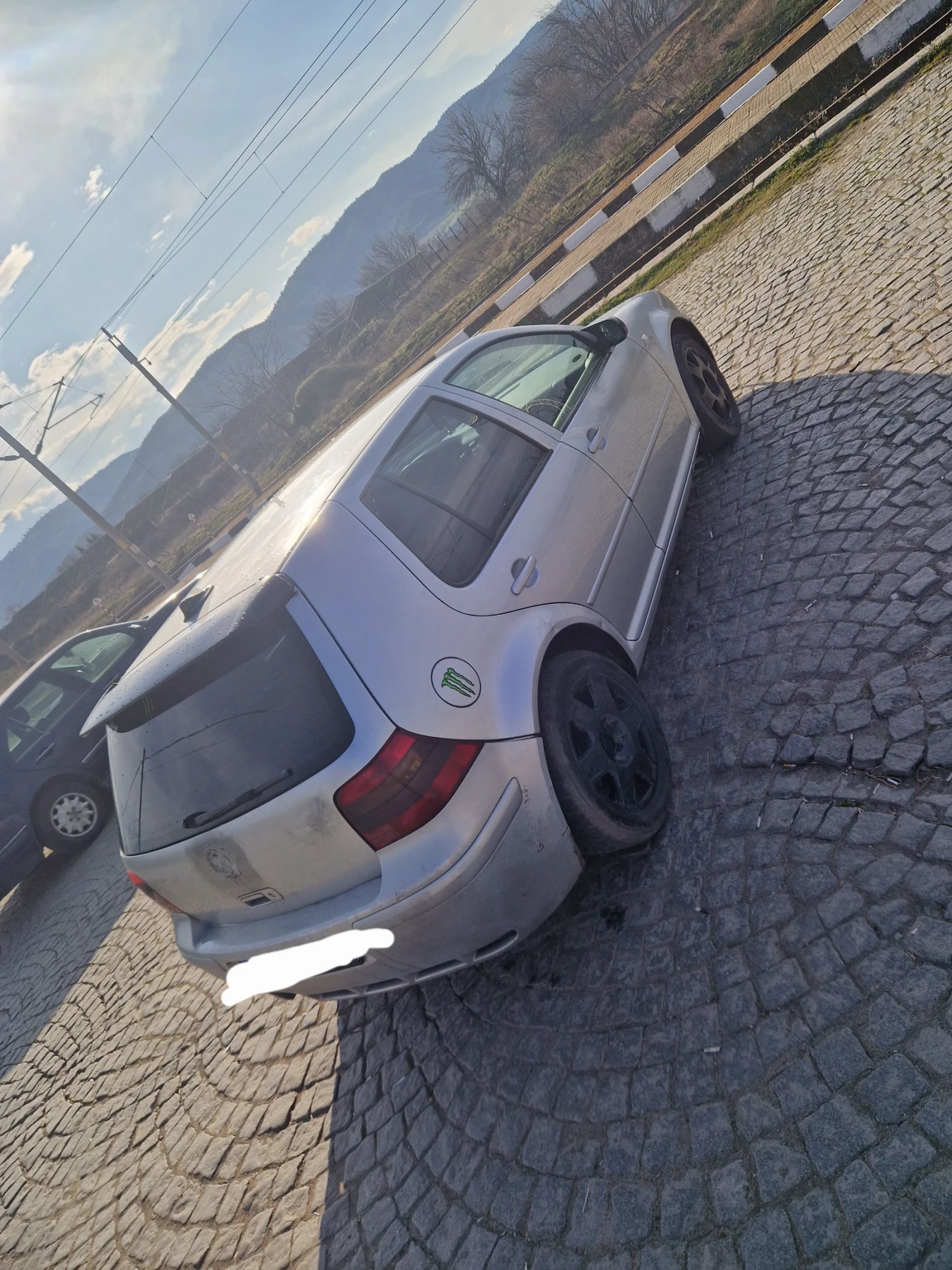 VW Golf, снимка 4 - Автомобили и джипове - 53726214