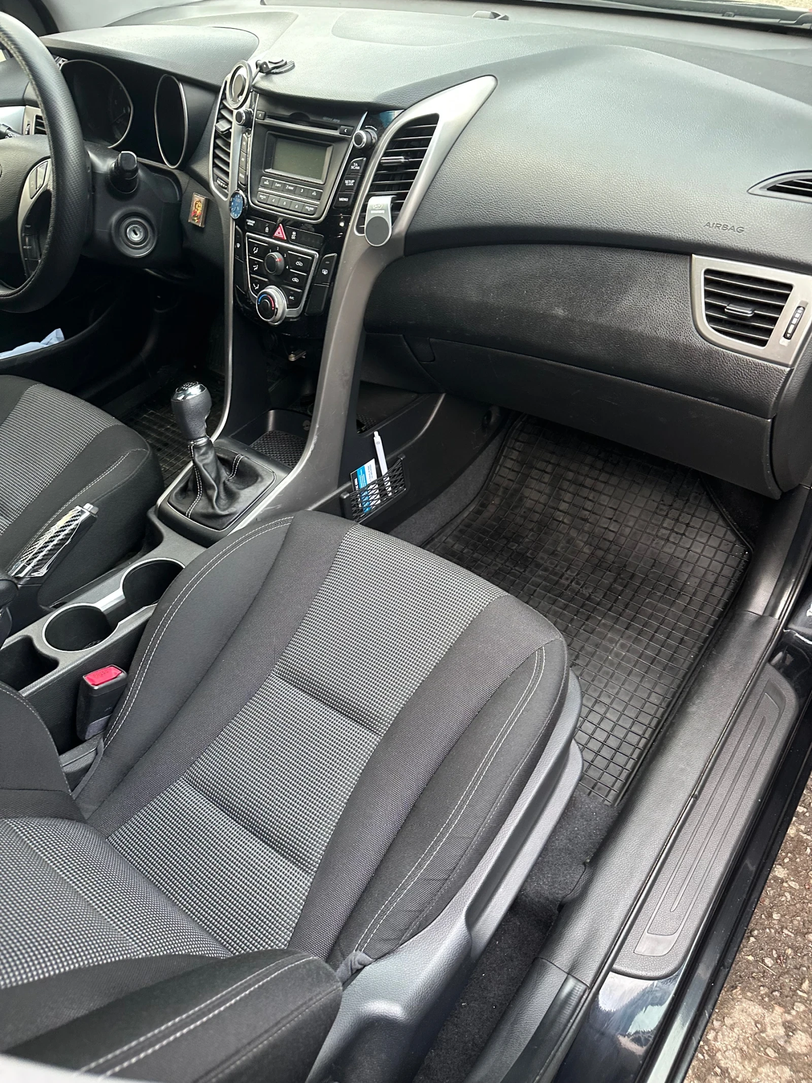 Hyundai I30 I30, снимка 7 - Автомобили и джипове - 54087617