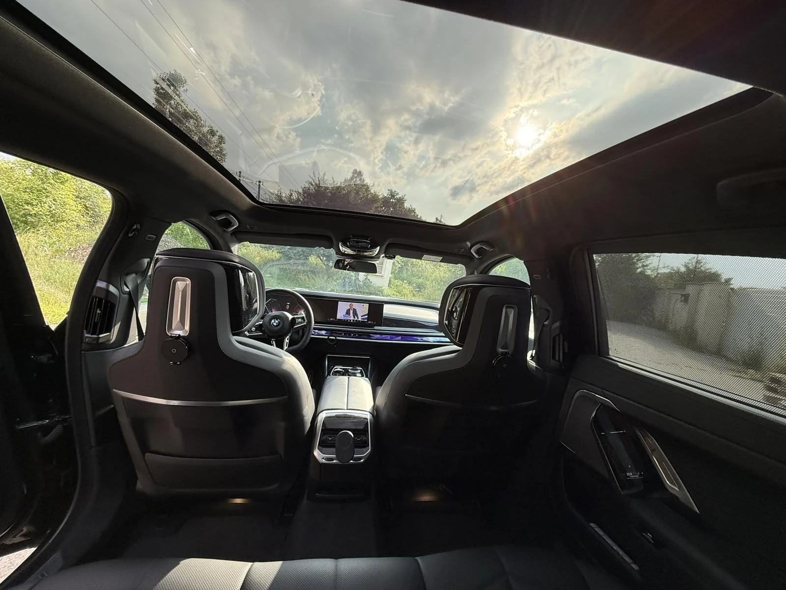 BMW 740 М Pack 3.0d * Перфектно състояние * Без забележки, снимка 11 - Автомобили и джипове - 54313793