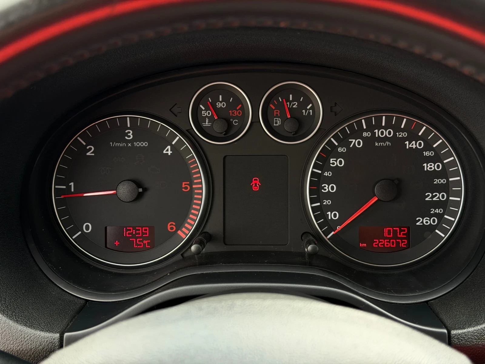 Audi A3 1.9TDi 105к.с * Климатроник* * 1 собственик* , снимка 16 - Автомобили и джипове - 54379069