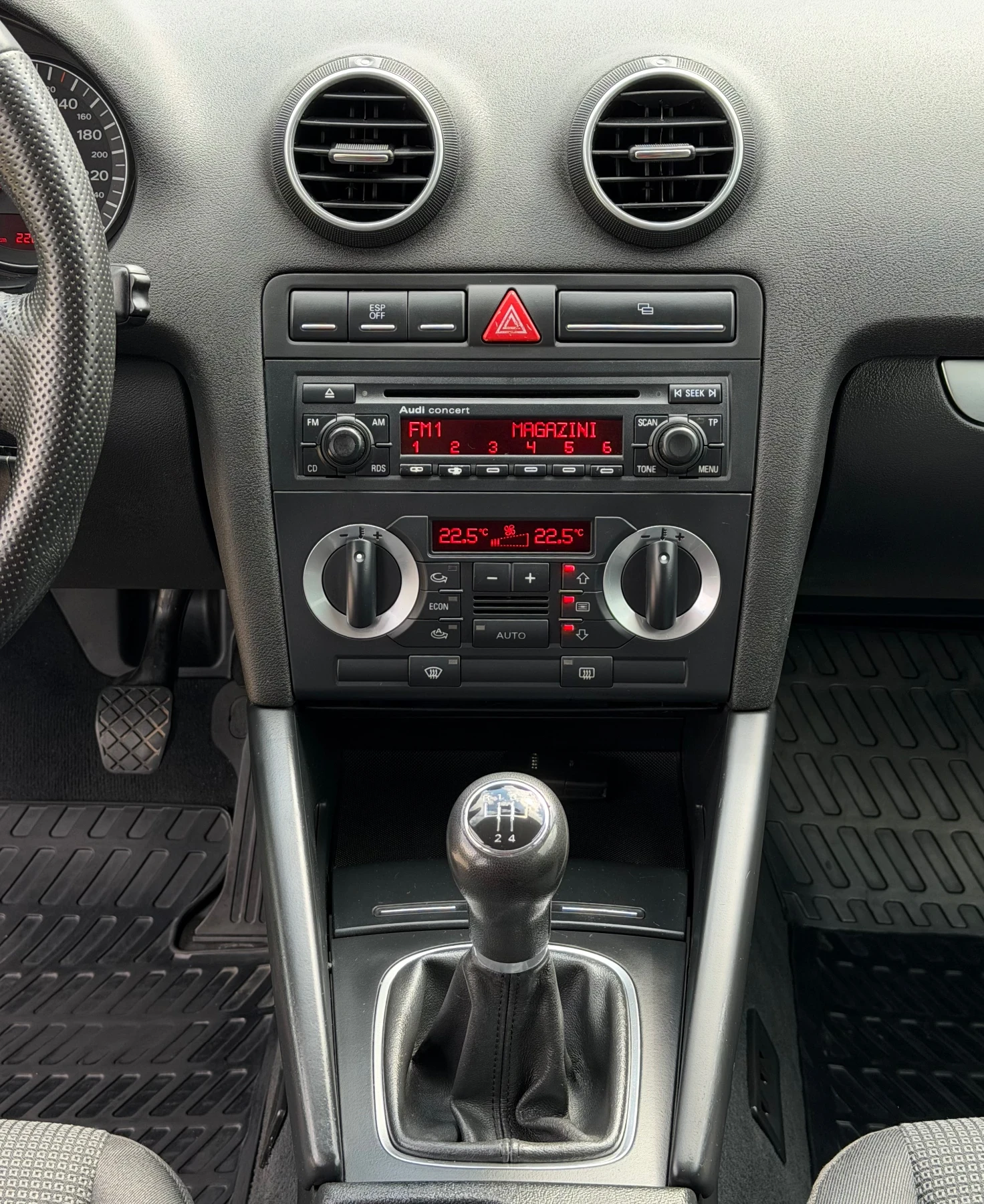 Audi A3 1.9TDi 105к.с * Климатроник* * 1 собственик* , снимка 15 - Автомобили и джипове - 54379069