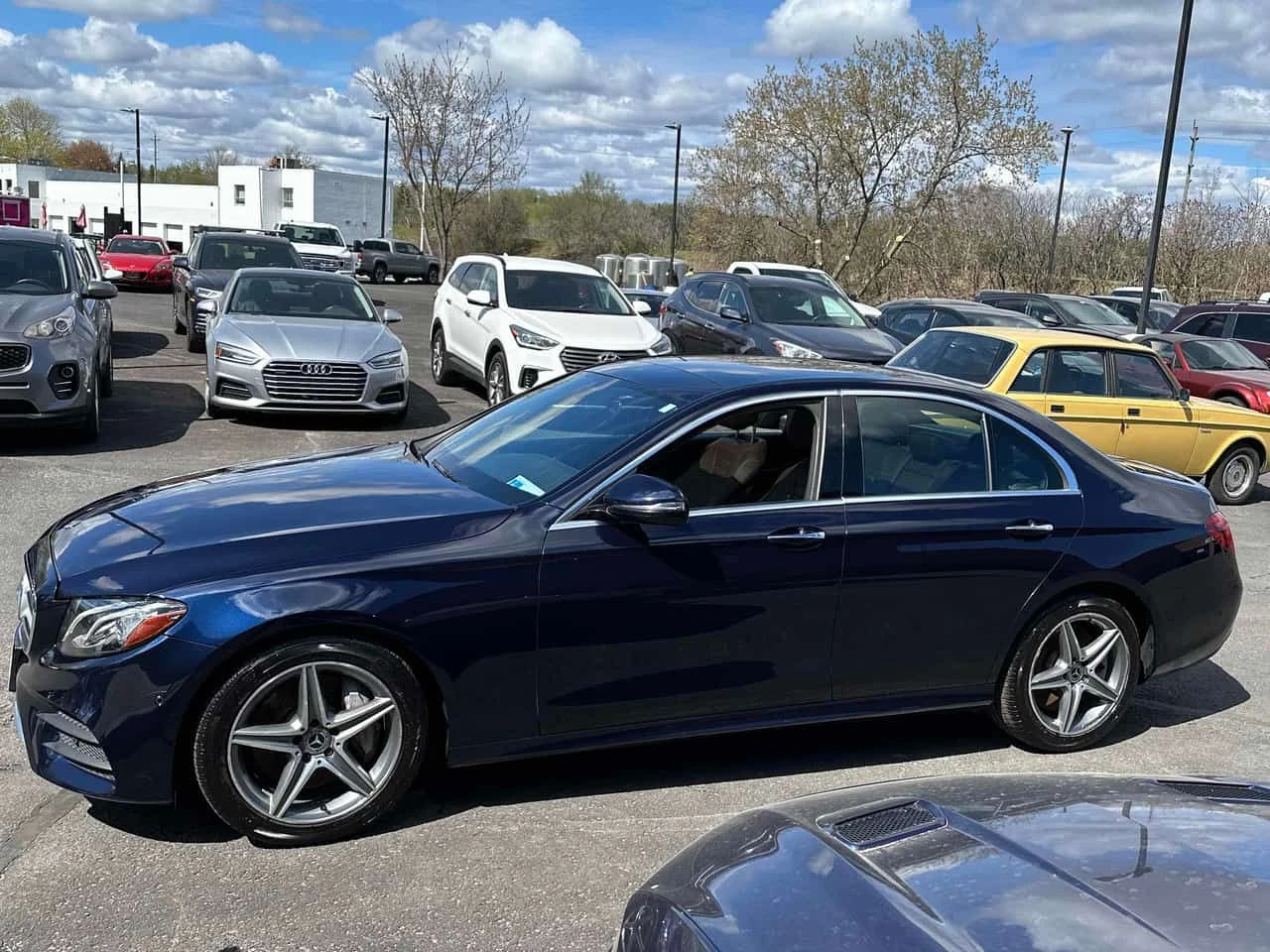 Mercedes-Benz E 400 4MATIC* BURMESTER* PANORAMA* 360* , снимка 2 - Автомобили и джипове - 54478452
