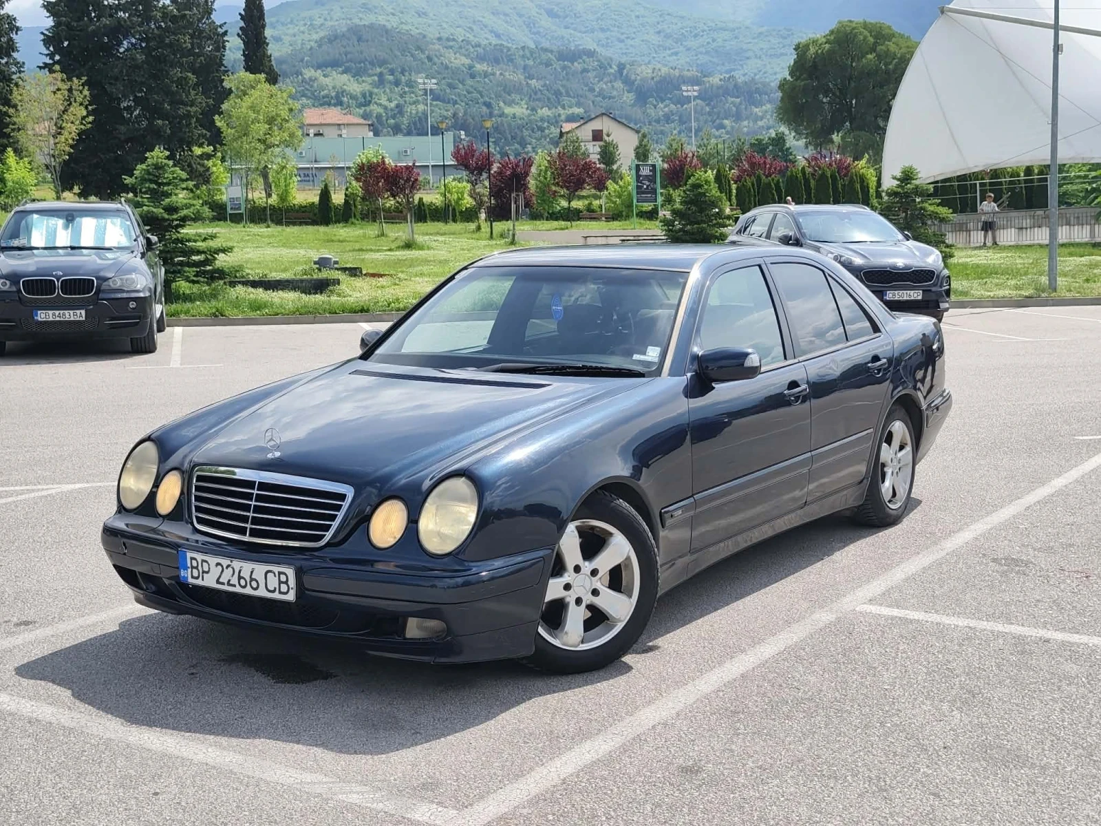 Mercedes-Benz E 320, снимка 2 - Автомобили и джипове - 54569823