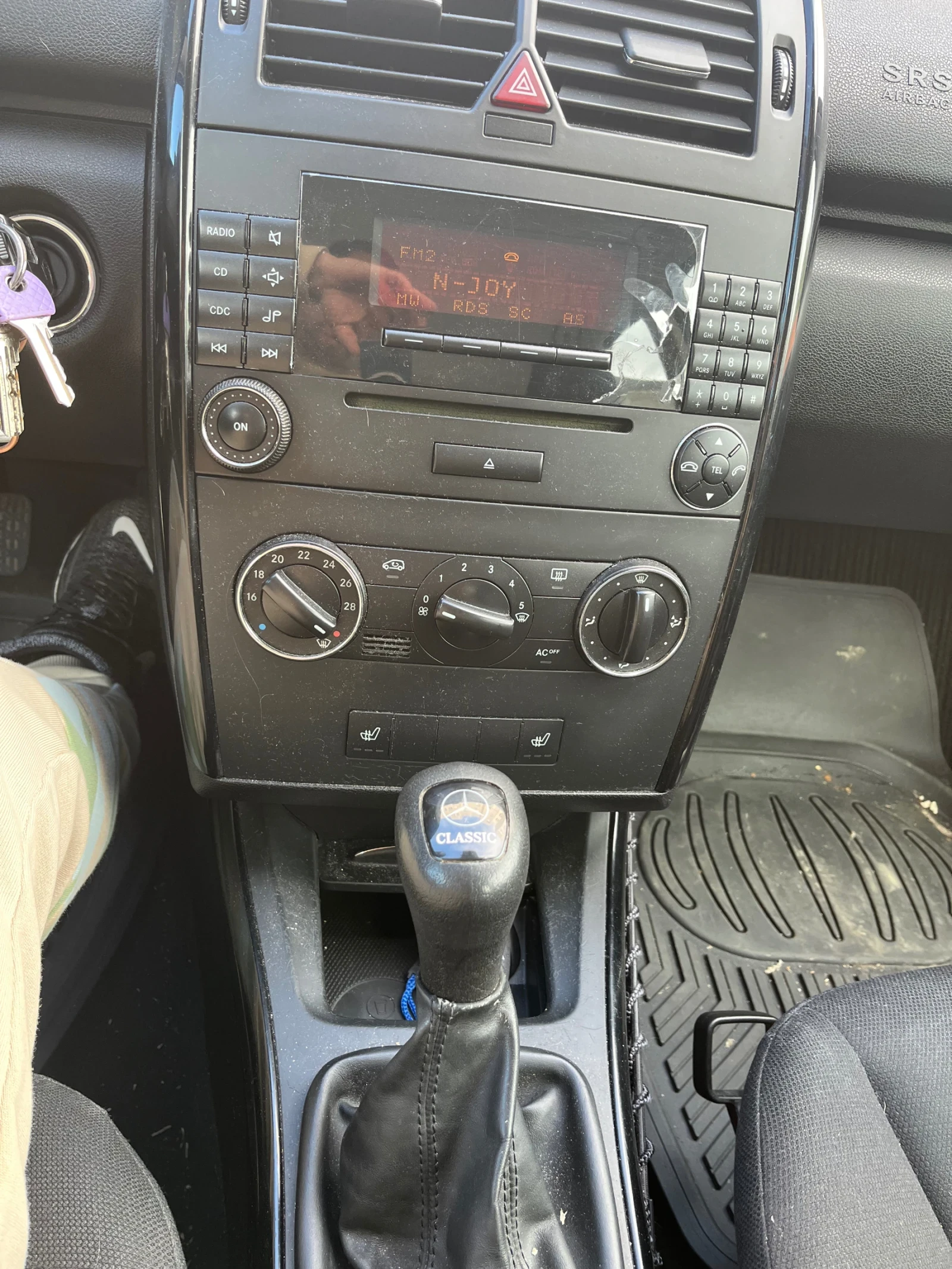Mercedes-Benz A 150 1.5, снимка 7 - Автомобили и джипове - 54585880