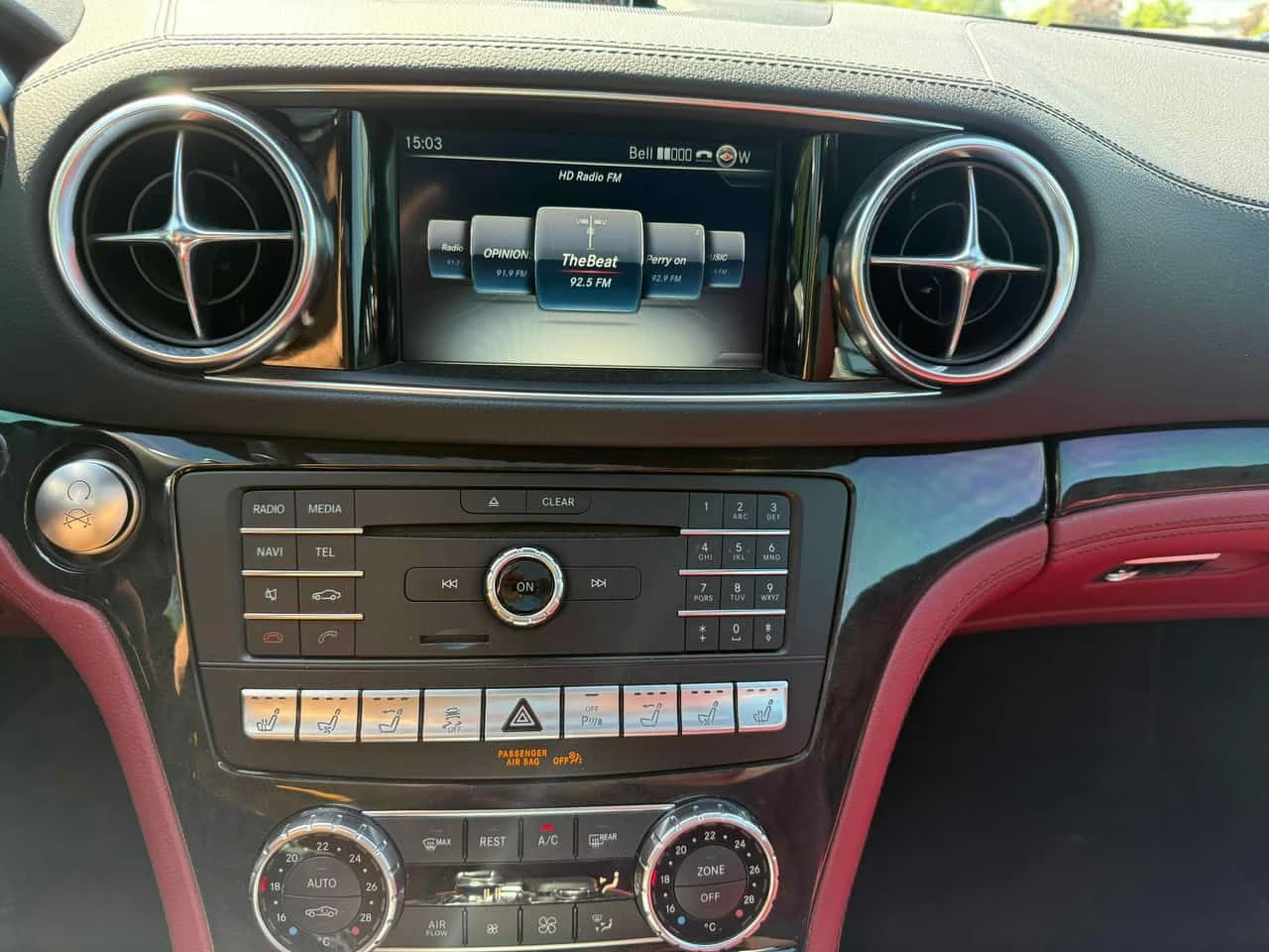 Mercedes-Benz SL 400 * NIGHT PACK* ДИСТРОНИК* ПОДГРЕВ* ОБДУХВАНЕ* , снимка 10 - Автомобили и джипове - 54776992