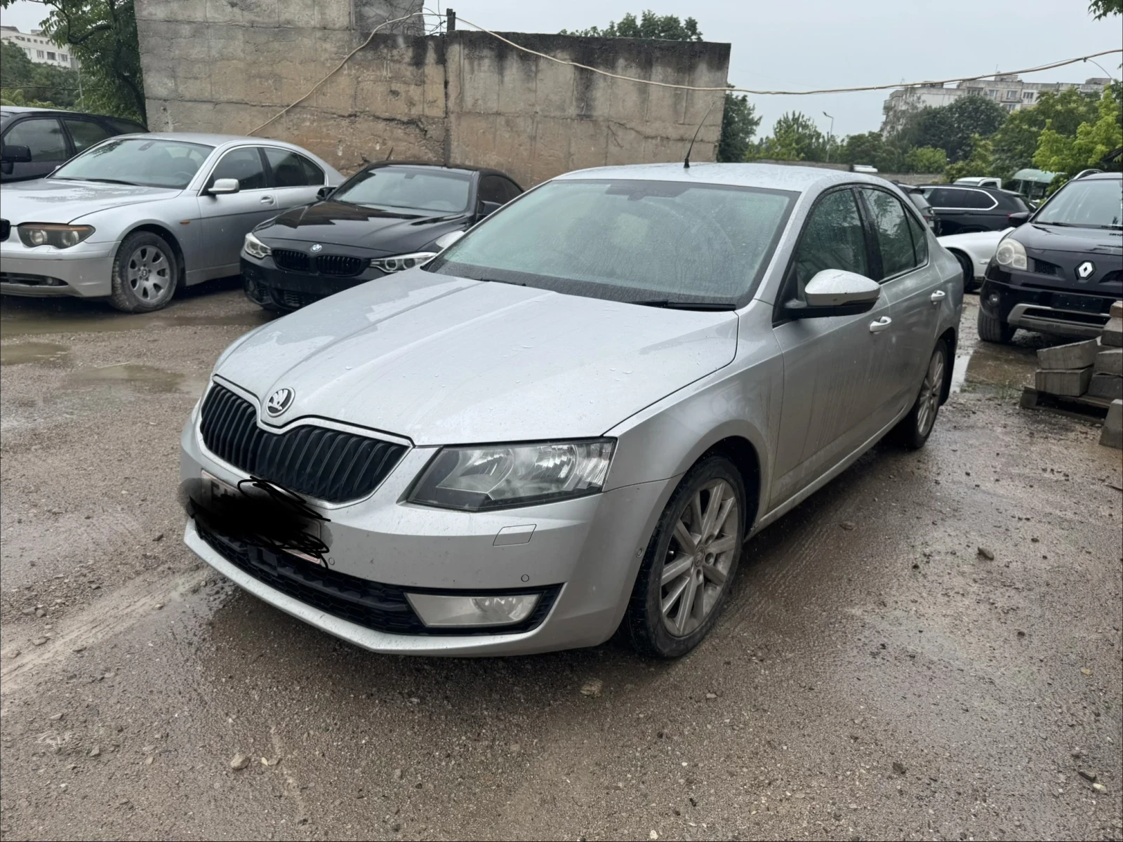 Skoda Octavia 1.6tdi / ДИСТРОНИК / ПАРКТРОНИК / ТОП 