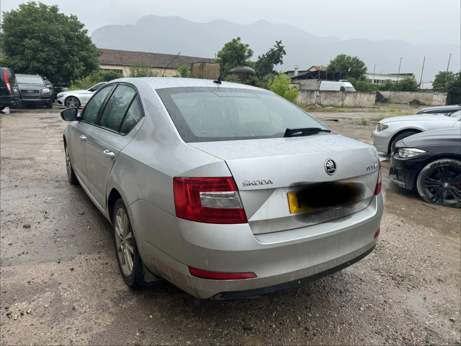 Skoda Octavia 1.6tdi / ДИСТРОНИК / ПАРКТРОНИК / ТОП , снимка 6 - Автомобили и джипове - 54783839