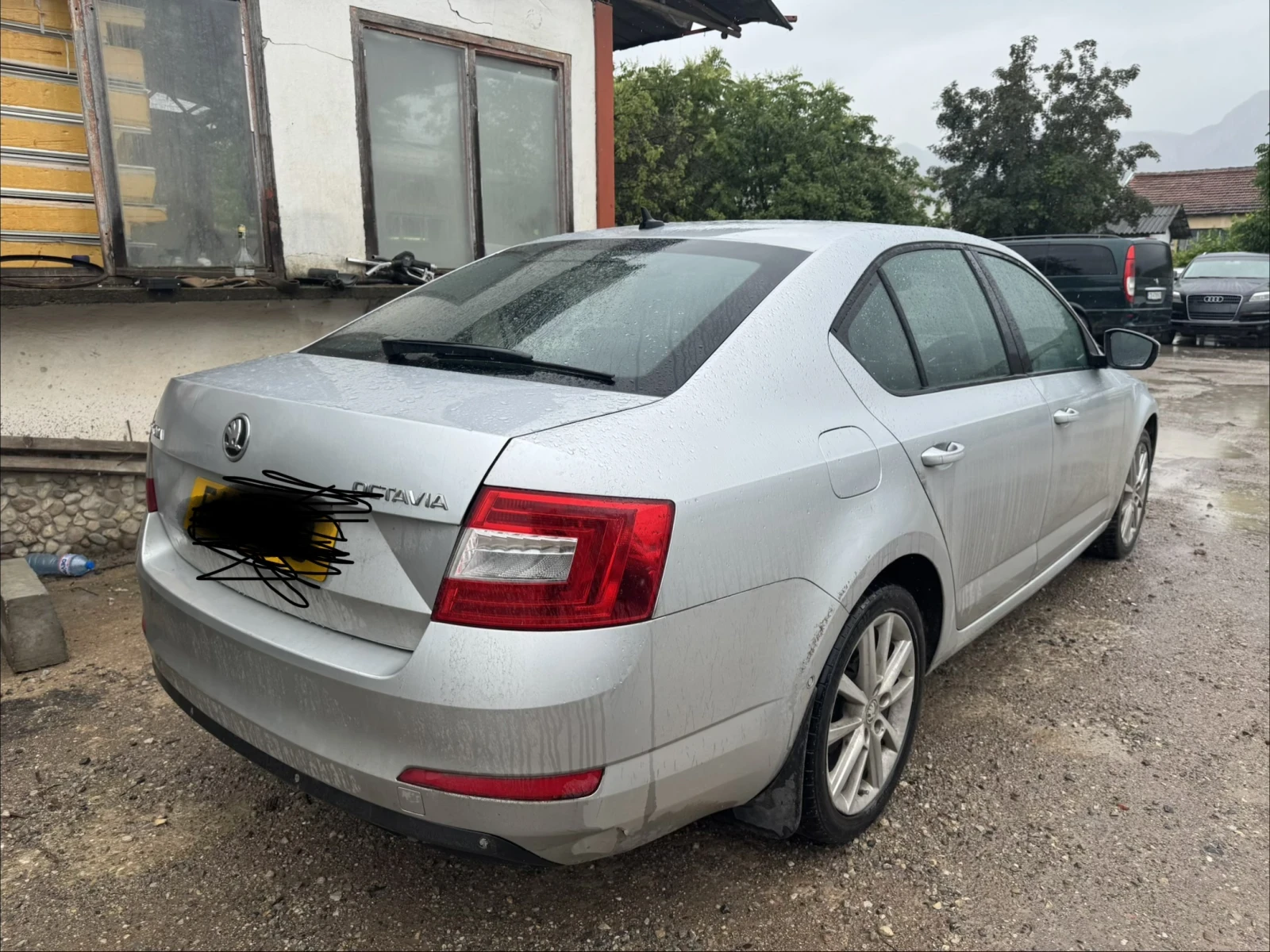 Skoda Octavia 1.6tdi / ДИСТРОНИК / ПАРКТРОНИК / ТОП , снимка 5 - Автомобили и джипове - 54783839