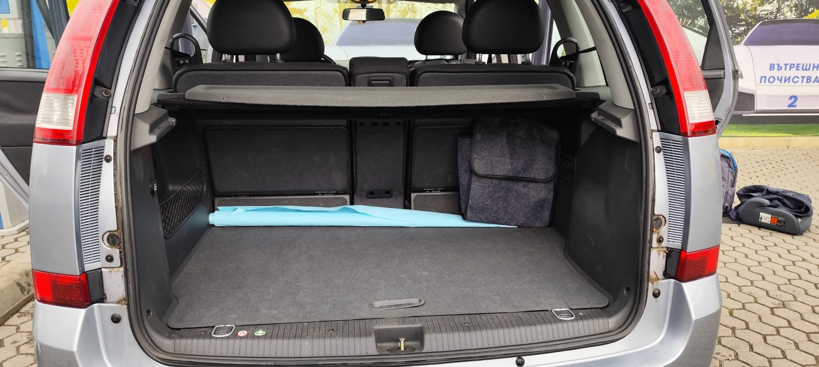 Opel Meriva, снимка 9 - Автомобили и джипове - 54798314