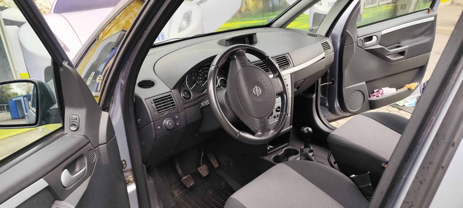 Opel Meriva, снимка 11 - Автомобили и джипове - 54798314