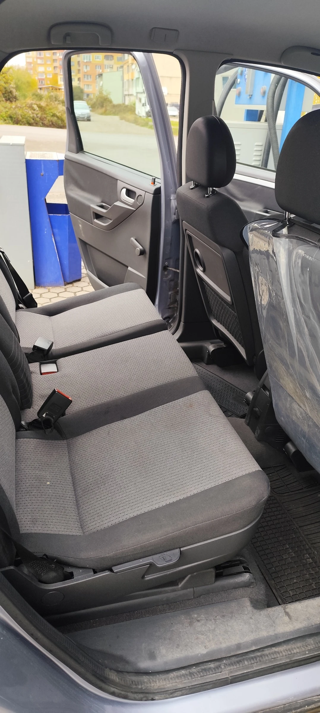 Opel Meriva, снимка 8 - Автомобили и джипове - 54798314
