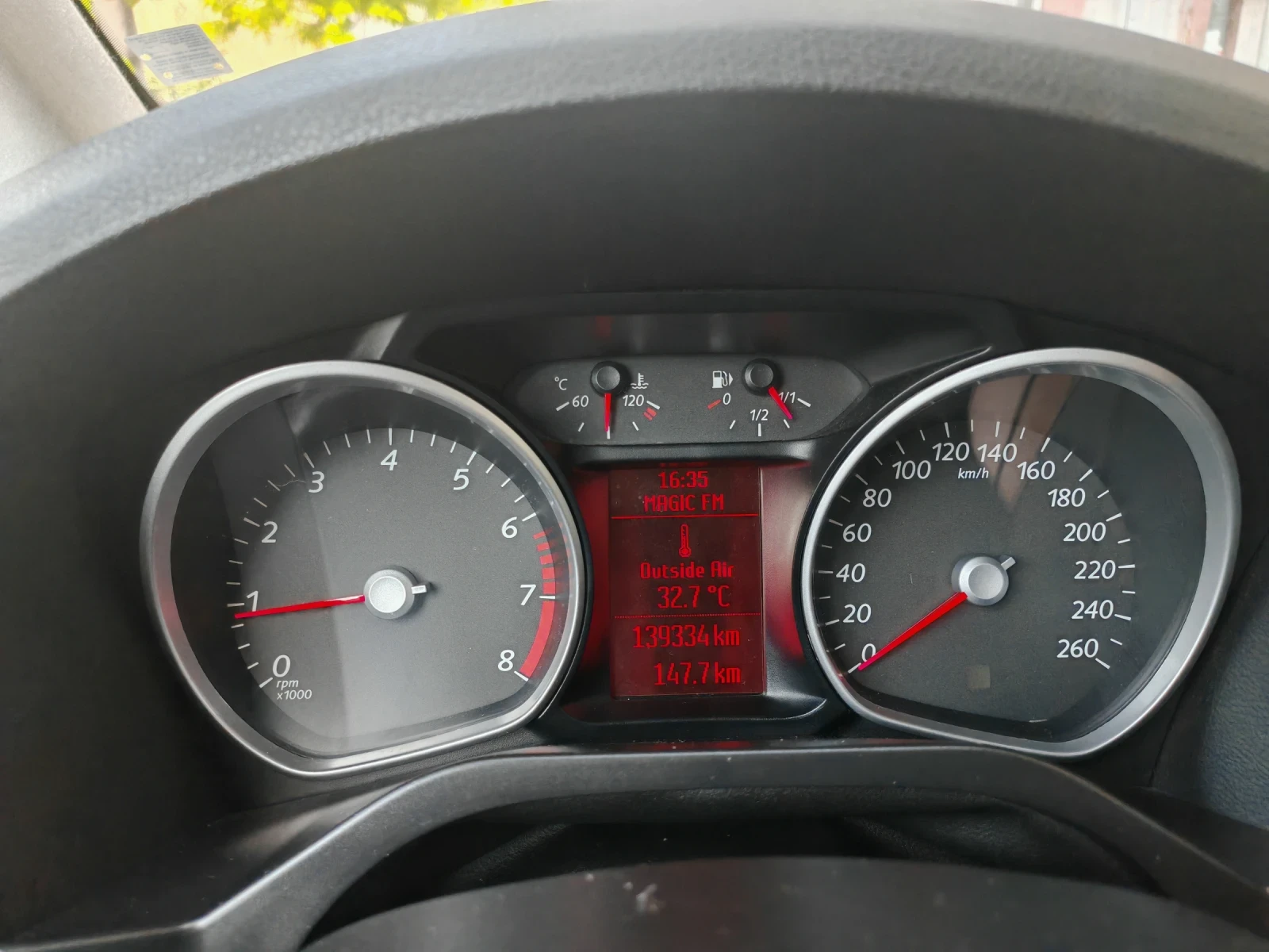 Ford Galaxy 1.6 ecoboost 160 к.с. 7 местен, снимка 13 - Автомобили и джипове - 55125132