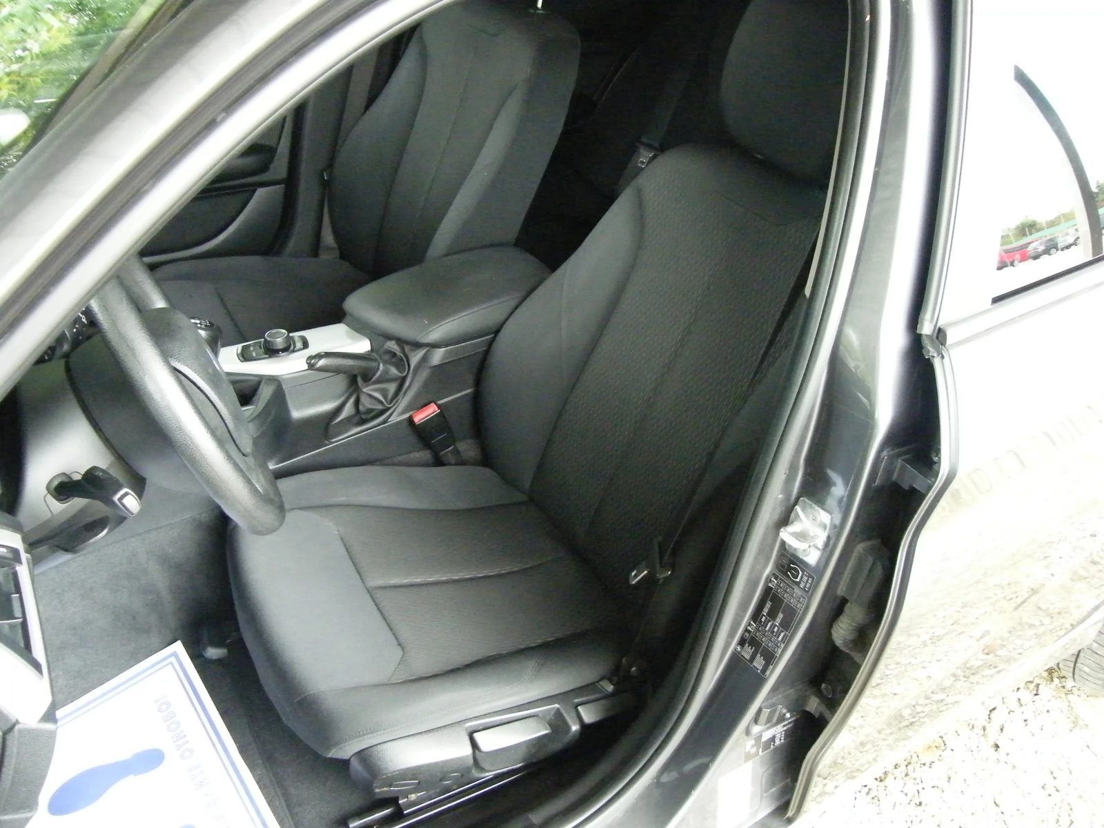 BMW 118 2.0 d, снимка 8 - Автомобили и джипове - 55442126