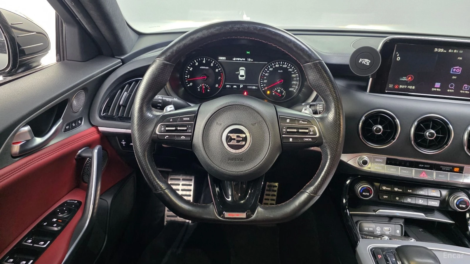 Kia Stinger 3.3 GT TURBO* ОБДУХ* 360* HUD* ПАНОРАМА* , снимка 13 - Автомобили и джипове - 55538012