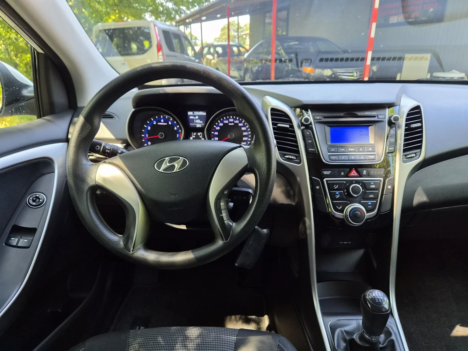 Hyundai I30 1.4 100к.с 120000км, снимка 16 - Автомобили и джипове - 55624289