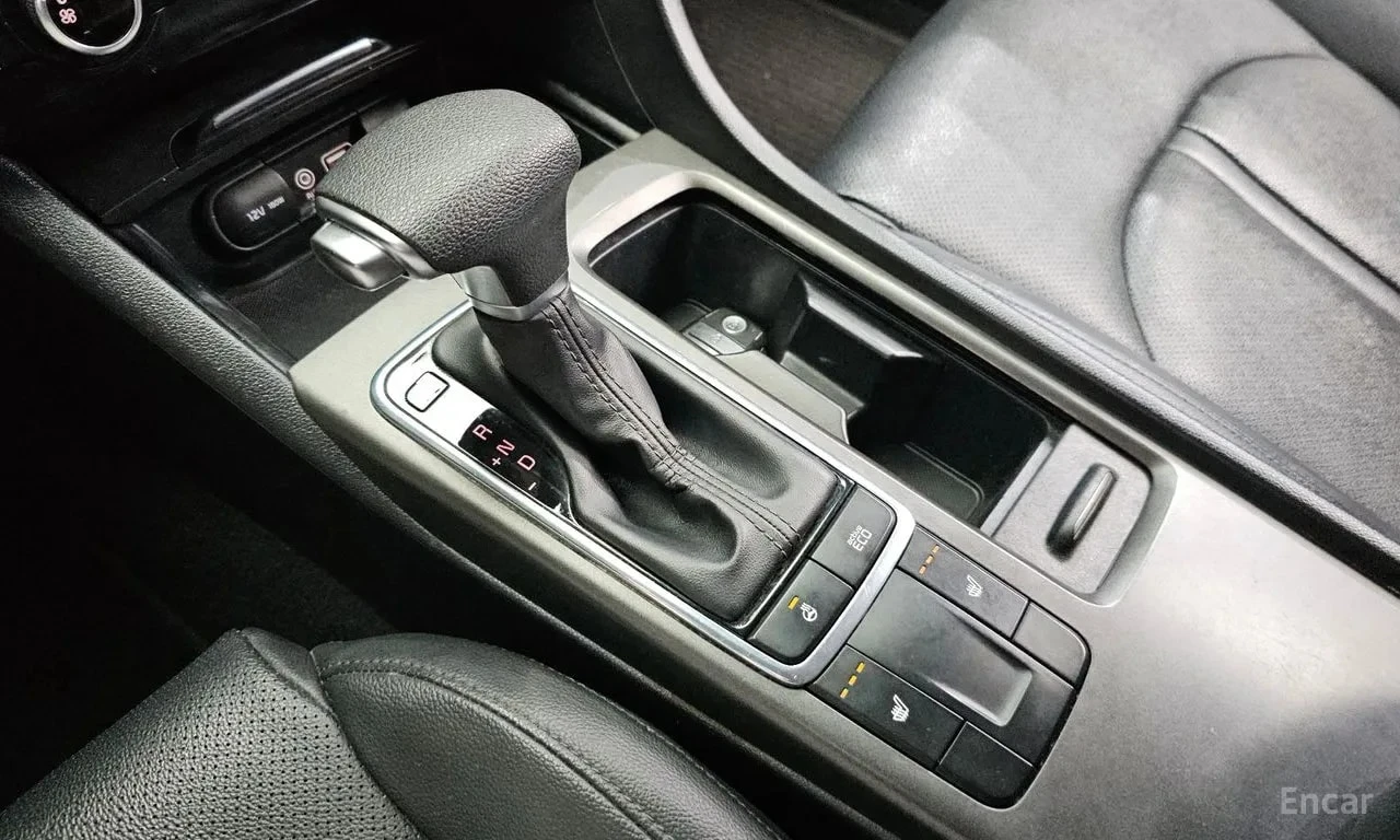 Kia K5 LPI SX* ПОДГРЕВ* НАВИ* КАМЕРА АВТОКРЕДИТ* , снимка 9 - Автомобили и джипове - 55977168