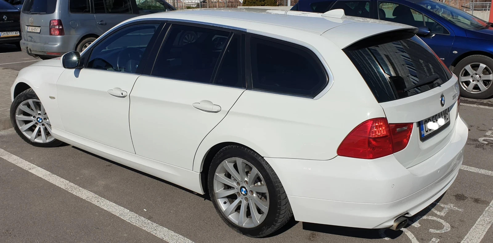 BMW 320 D, снимка 3 - Автомобили и джипове - 56513616