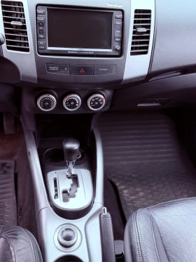 Mitsubishi Outlander, снимка 7