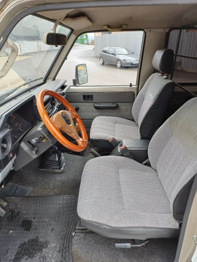 Toyota Land cruiser LJ70, снимка 6 - Автомобили и джипове - 47988506