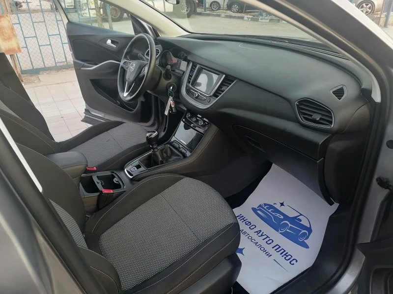 Opel Crossland X, снимка 12 - Автомобили и джипове - 48053252