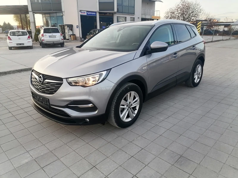 Opel Crossland X, снимка 2 - Автомобили и джипове - 48053252