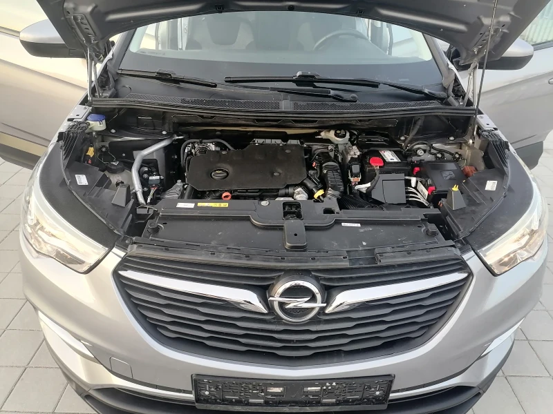 Opel Crossland X, снимка 14 - Автомобили и джипове - 48053252