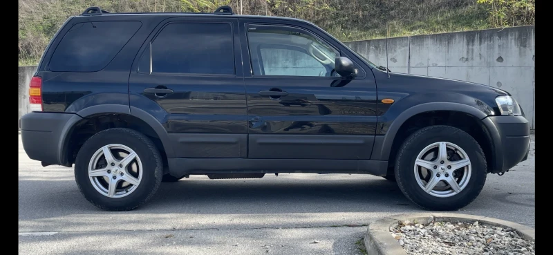 Ford Maverick EXKLUSIVE-2, 3 L-150 PS-4/4 -LEDER-KLIMA , снимка 2 - Автомобили и джипове - 52420991