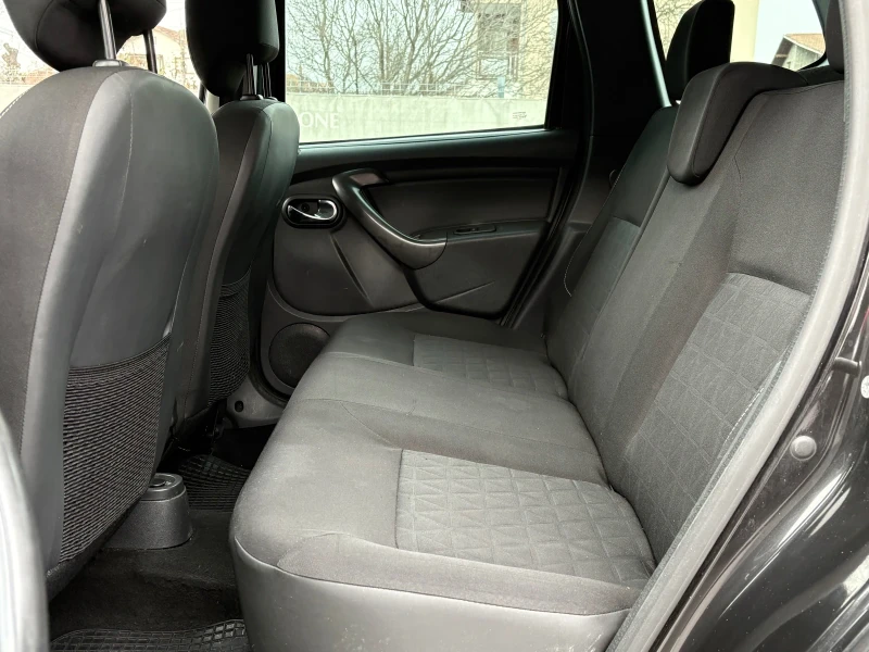 Dacia Duster 1.6i, GPL, FACELIFT, EURO 5B, TOP, снимка 11 - Автомобили и джипове - 52439790