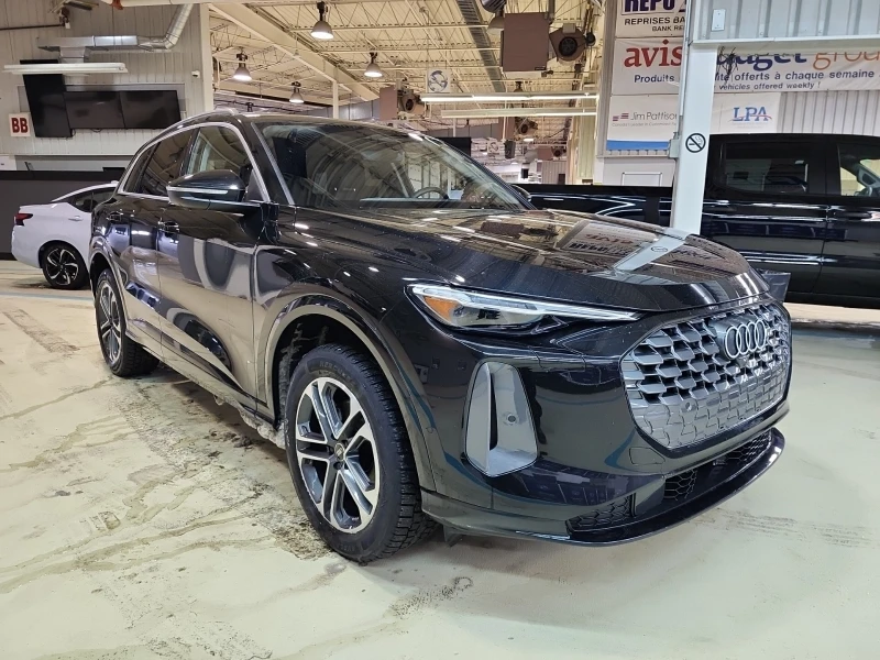 Audi Q5 PROGRESSIV| ПАНОРАМА | CARFAX | БЕЗ ПЪРВОНАЧАЛНА В, снимка 2 - Автомобили и джипове - 53427426