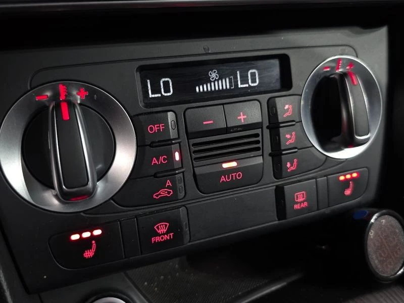 Audi Q3 * 35TDI* QUATTRO* DYNAMIC* ЦЕНАДОБГ!, снимка 16 - Автомобили и джипове - 55643123