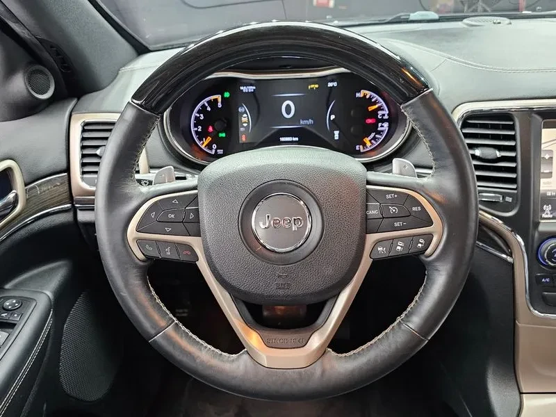 Jeep Cherokee 3.0D AWD Overland - САМО 30% АВАНС, снимка 13 - Автомобили и джипове - 55662012